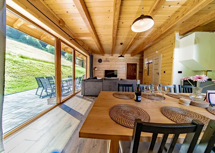 Domek alpejski W Górach *