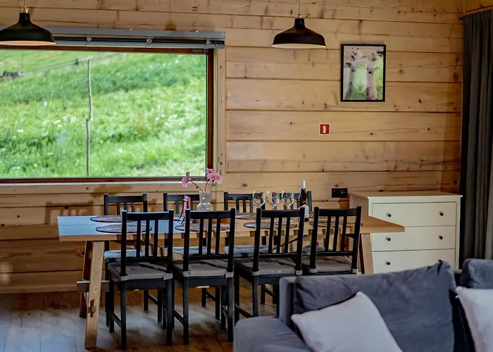 Domek alpejski W Górach